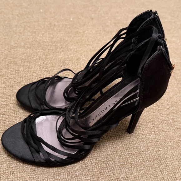 Size 8 -  Chinese Laundry Black Heels - Picture 3 of 5